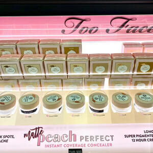 Too Faced Peach Perfect Instant Concealer New in Box Brown Sugar